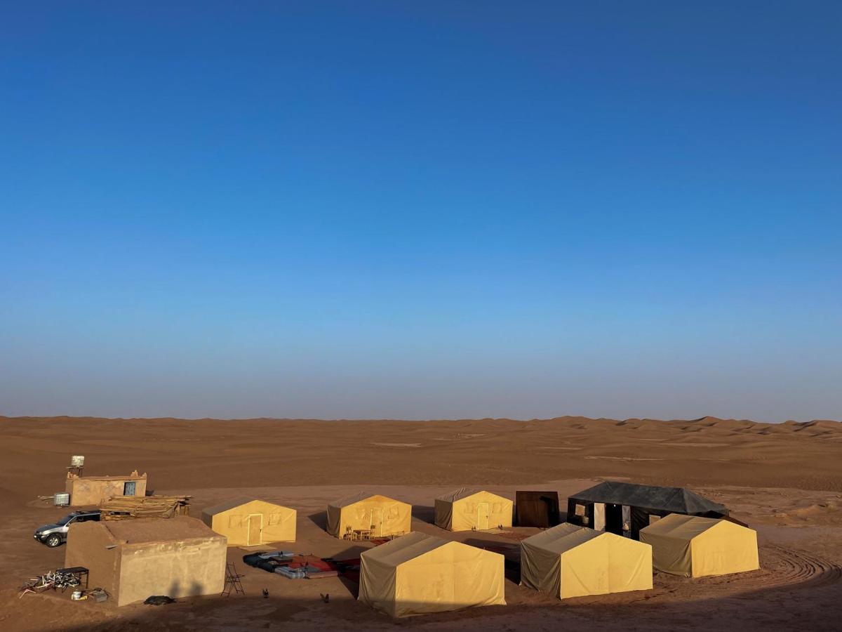 Bivouac Les Nomades & Foum Zguid To Chegaga Tours 호텔 외부 사진