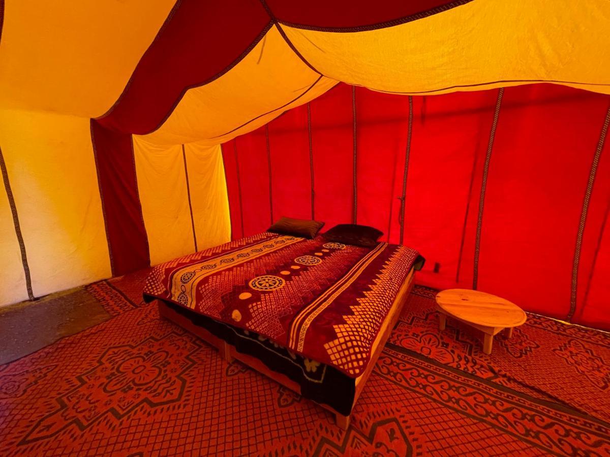 Bivouac Les Nomades & Foum Zguid To Chegaga Tours 호텔 외부 사진