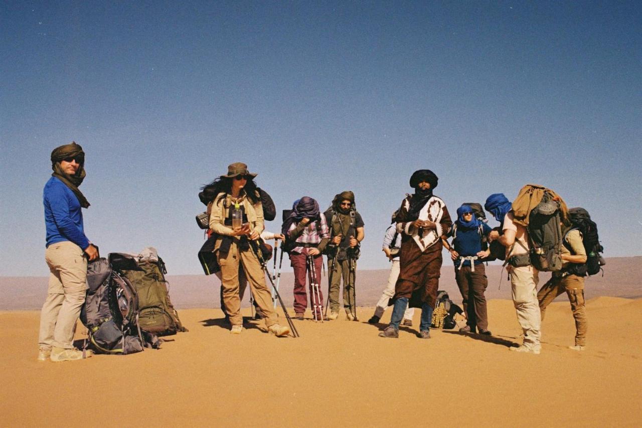 Bivouac Les Nomades & Foum Zguid To Chegaga Tours 호텔 외부 사진