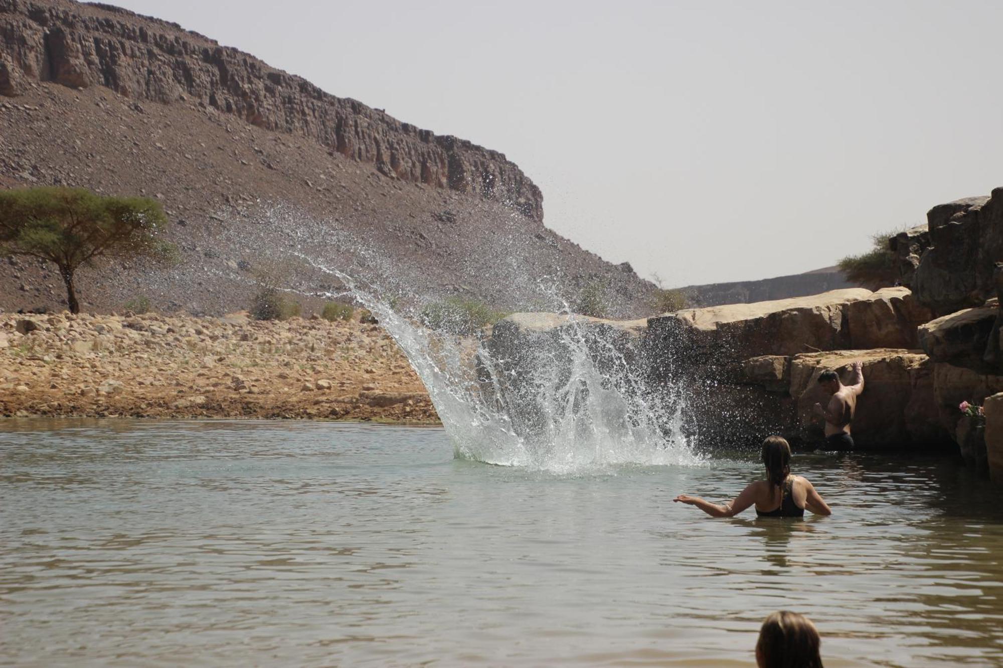 Bivouac Les Nomades & Foum Zguid To Chegaga Tours 호텔 외부 사진