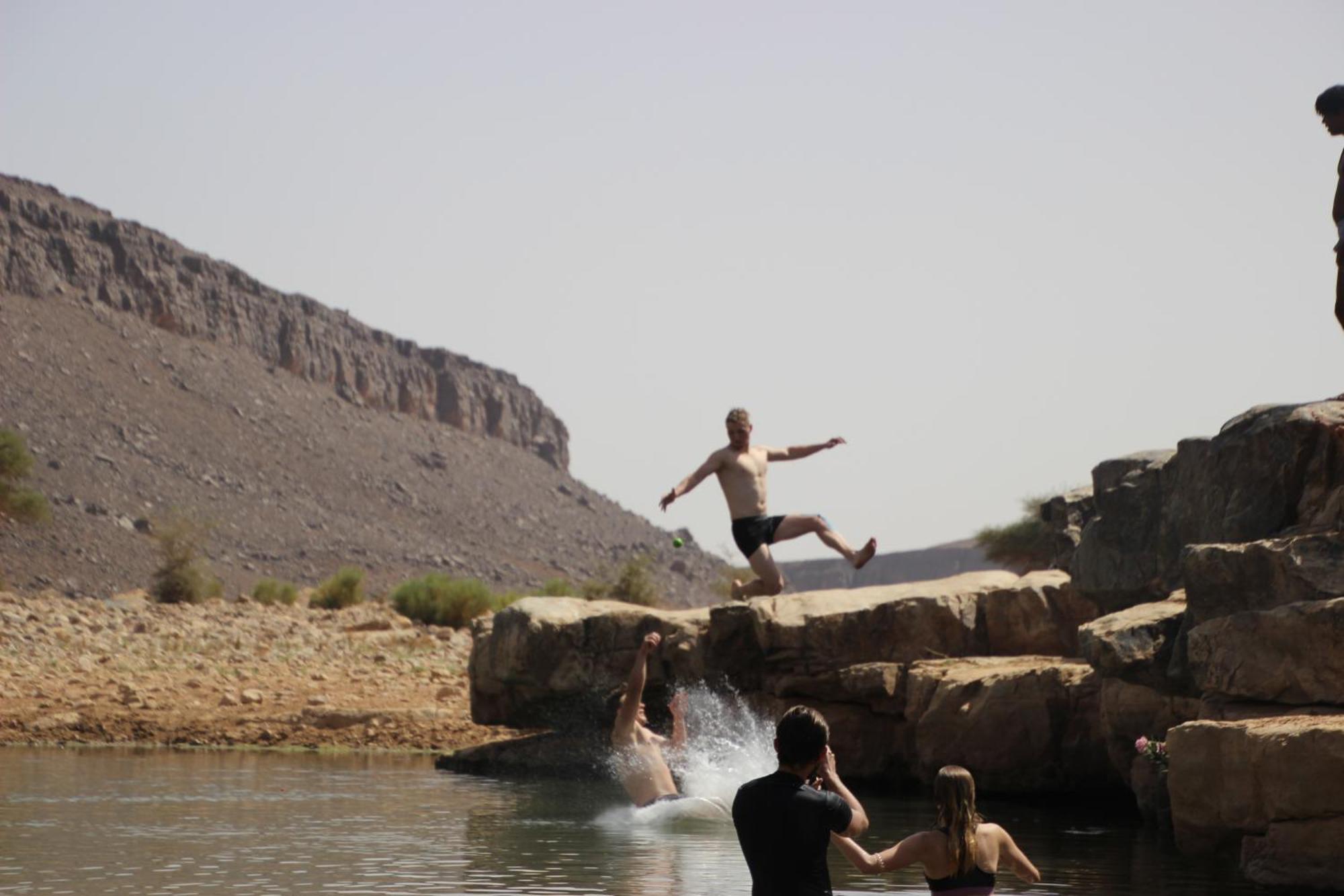 Bivouac Les Nomades & Foum Zguid To Chegaga Tours 호텔 외부 사진