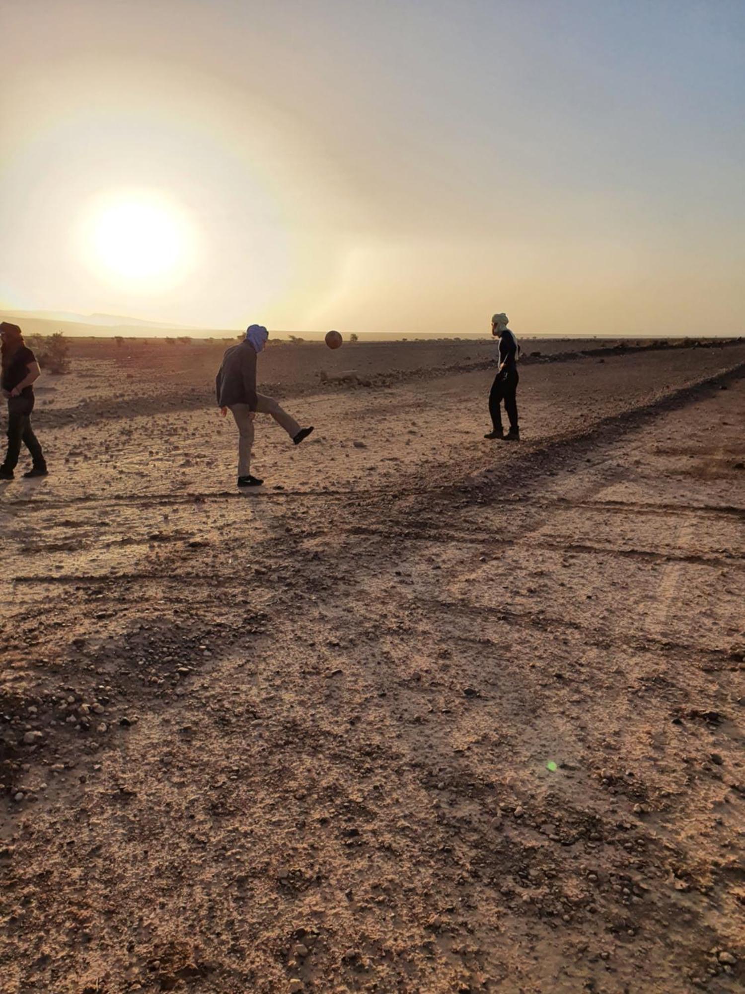 Bivouac Les Nomades & Foum Zguid To Chegaga Tours 호텔 외부 사진