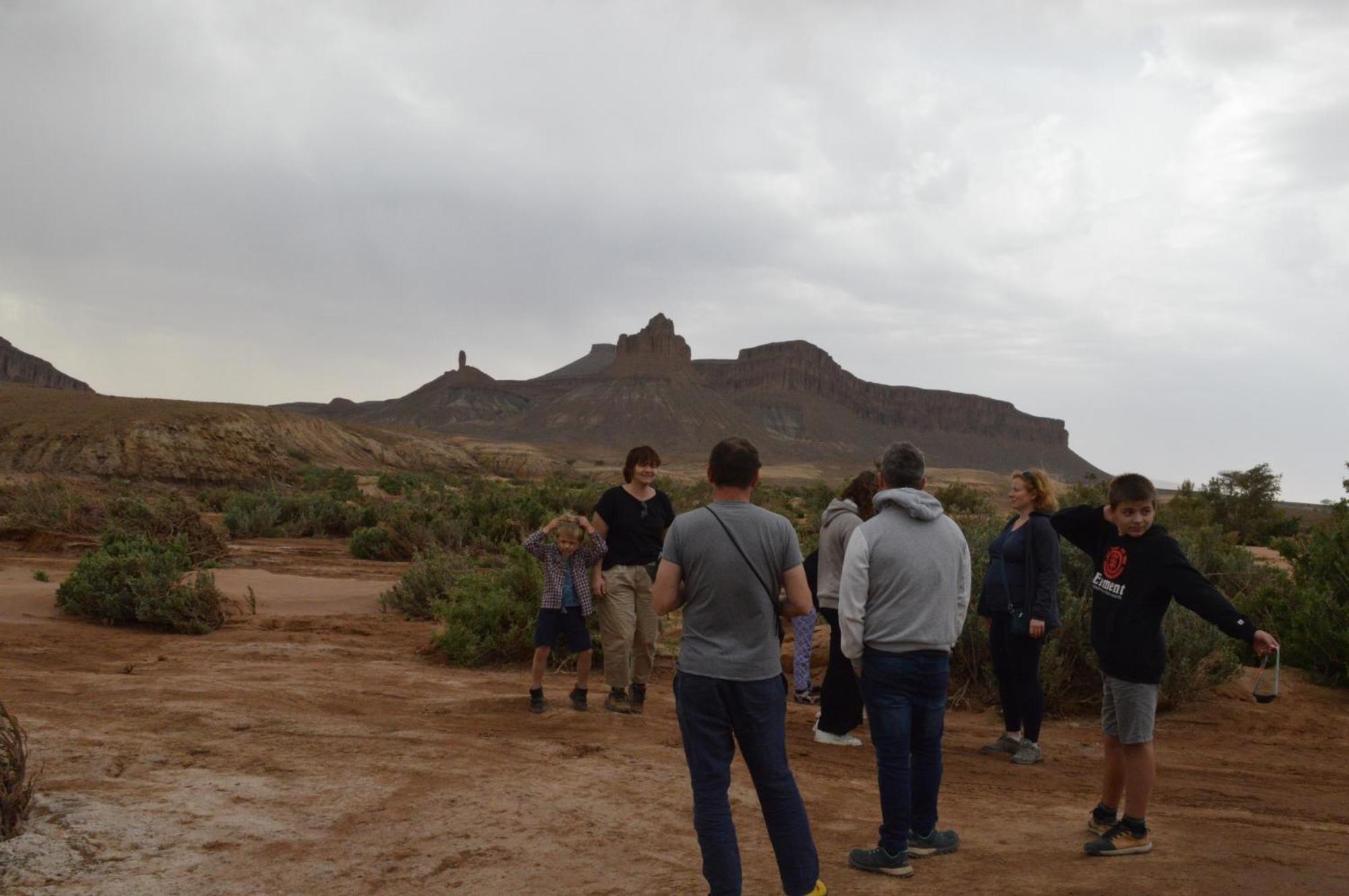 Bivouac Les Nomades & Foum Zguid To Chegaga Tours 호텔 외부 사진